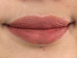 Lip matte
