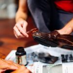 tips menyemir sepatu